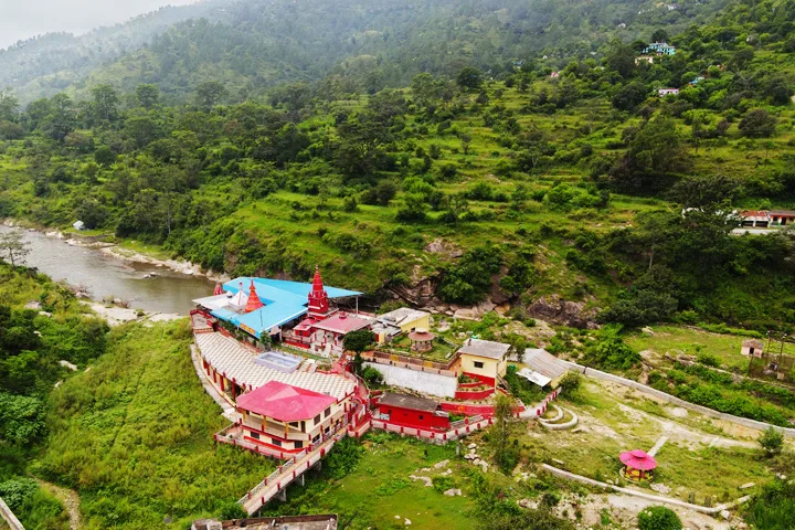 Dehradun to Almora Taxi