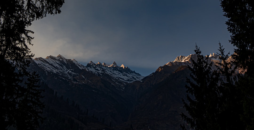 Delhi to Kasol Taxi