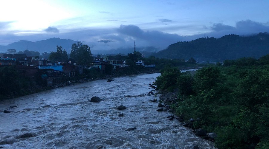 Dehradun to Kotdwar Cabs
