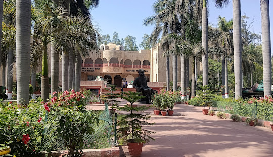 Dehradun to Ludhiana Taxi
