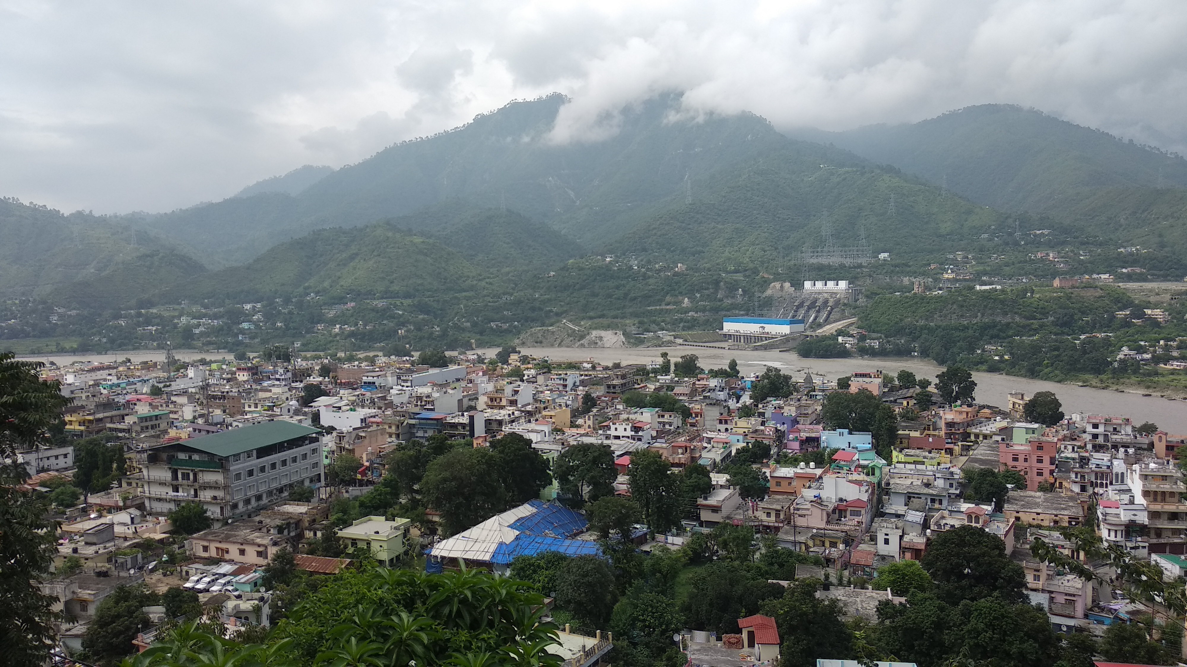 Taxi Service in Srinagar Garhwal